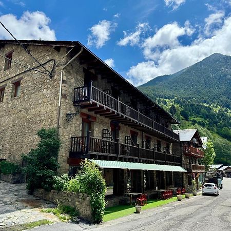 Hotel Valls Valira Os de Civís Esterno foto