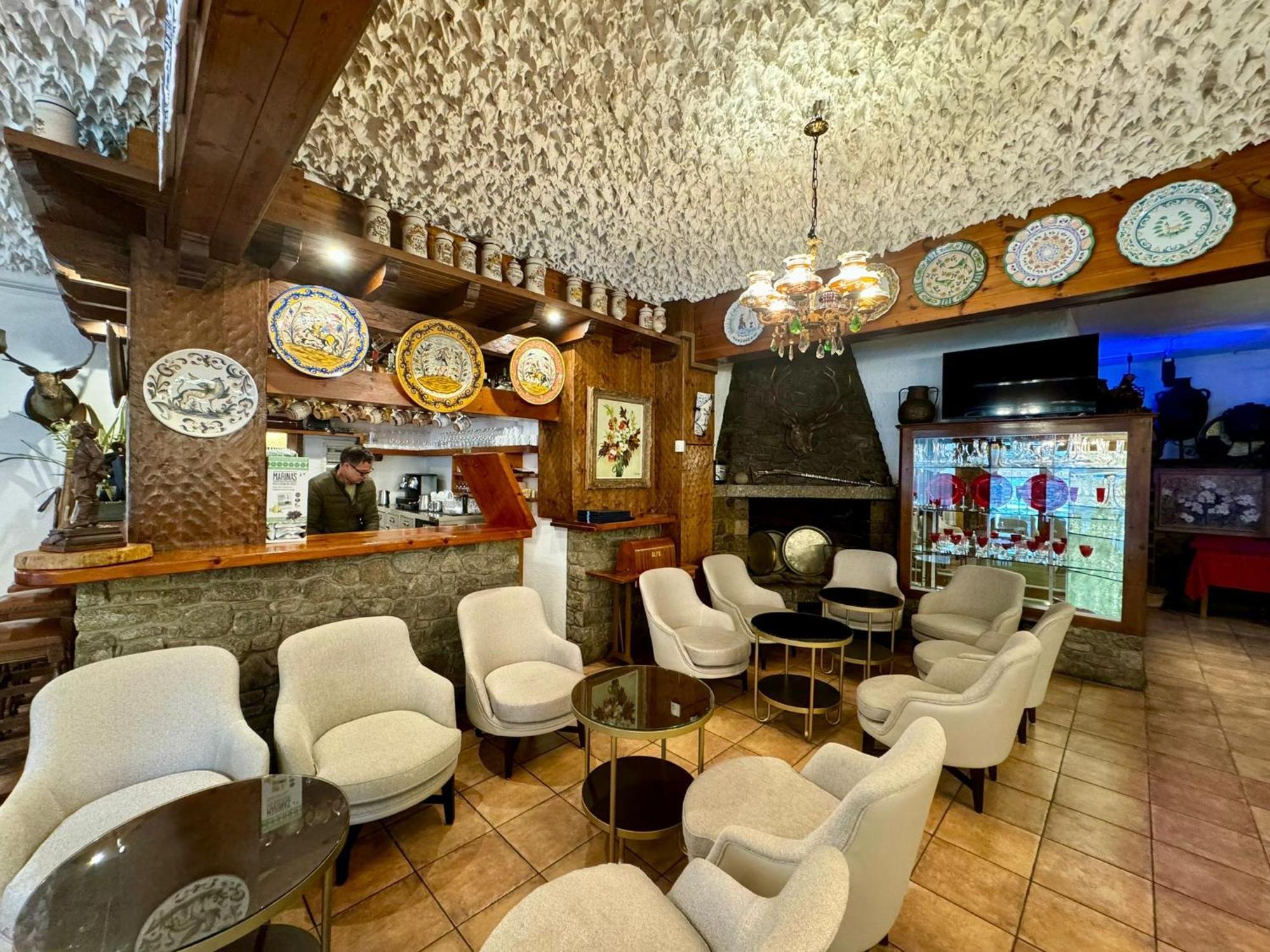 Hotel Valls Valira Os de Civís Esterno foto