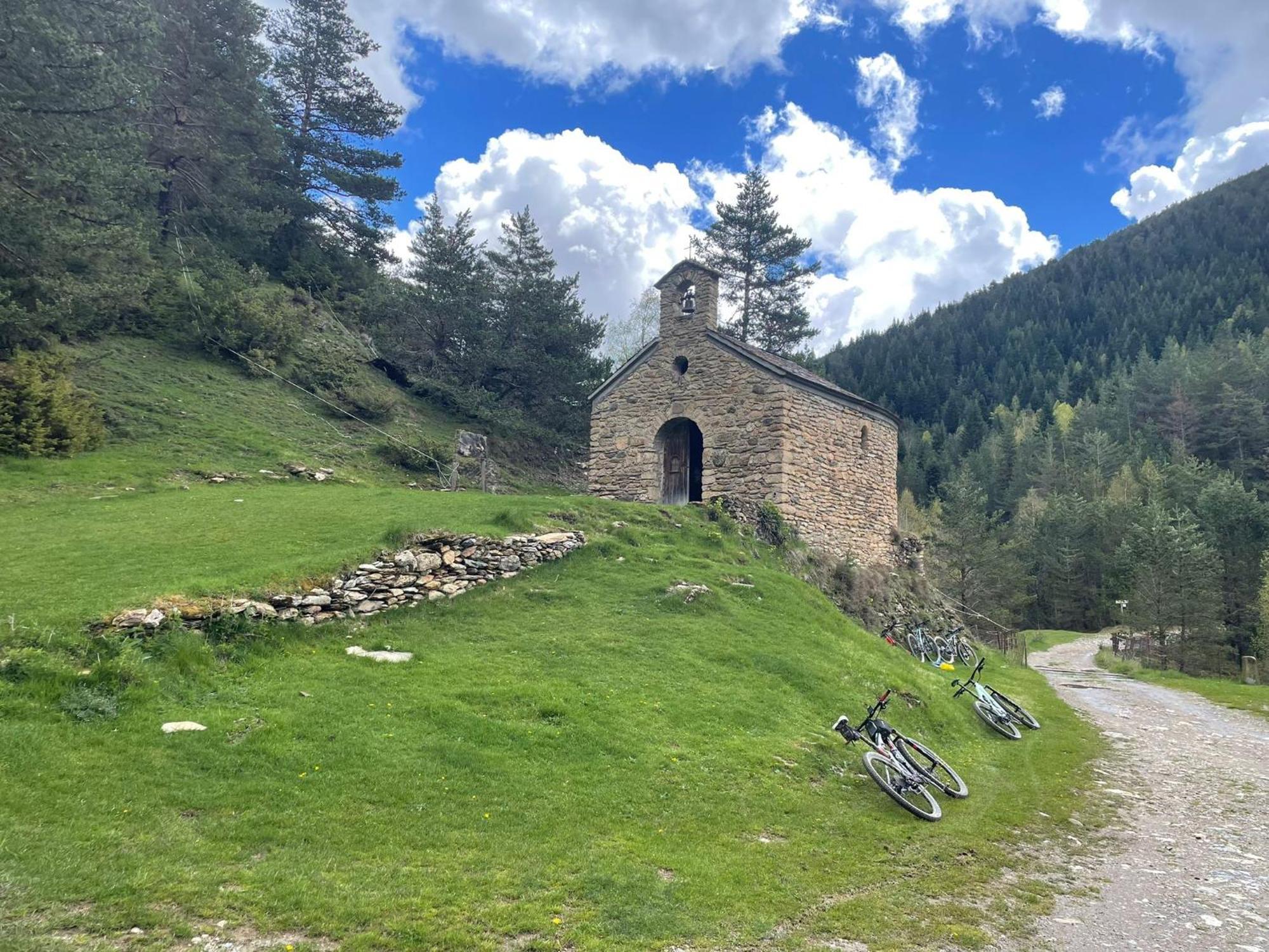 Hotel Valls Valira Os de Civís Esterno foto