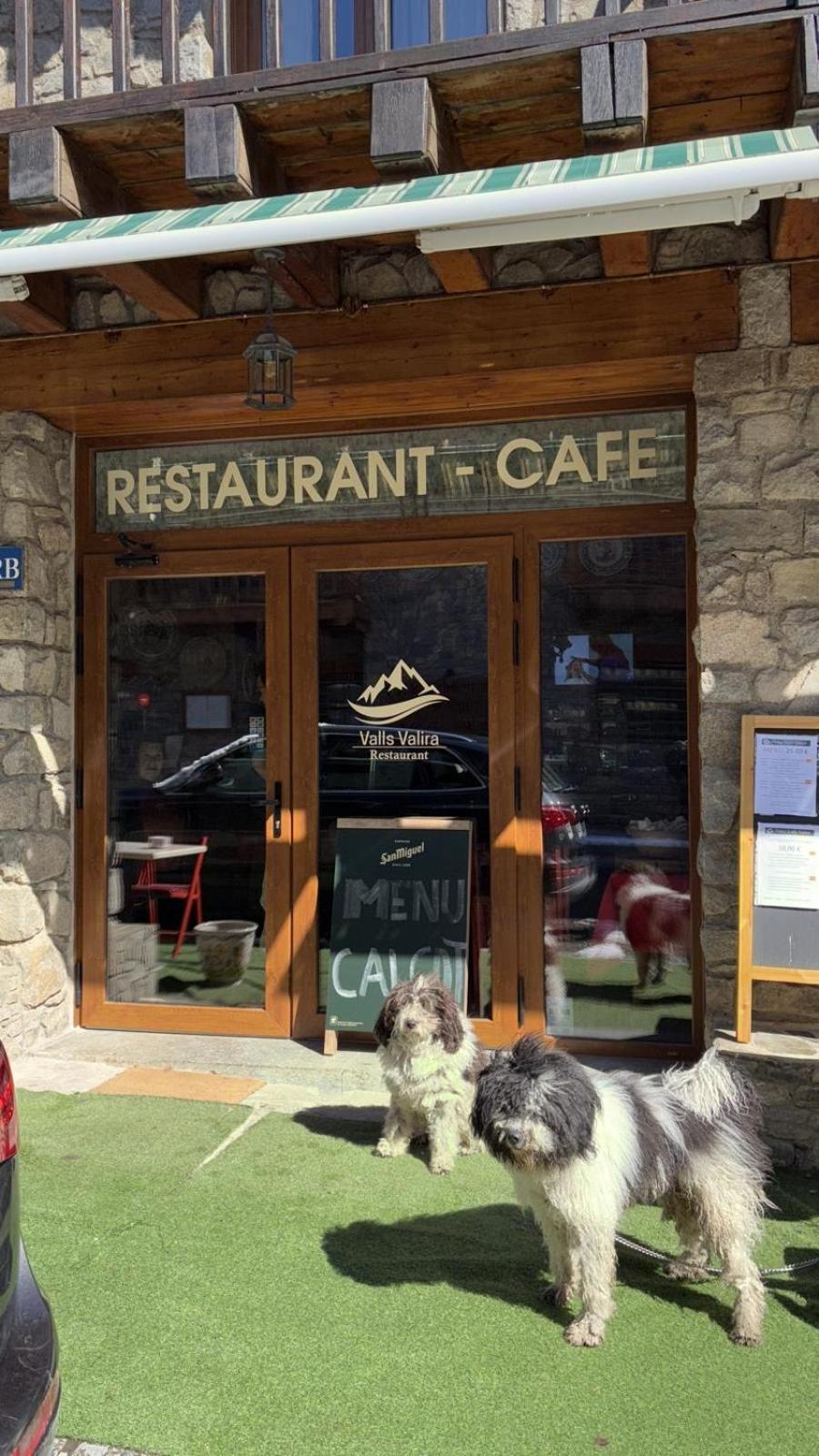 Hotel Valls Valira Os de Civís Esterno foto